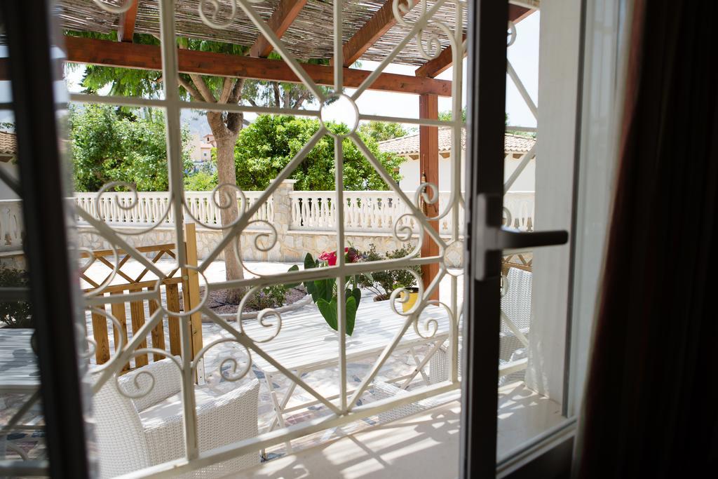 Apartamentos Casa Torres - Adults Only El Albir Luaran gambar